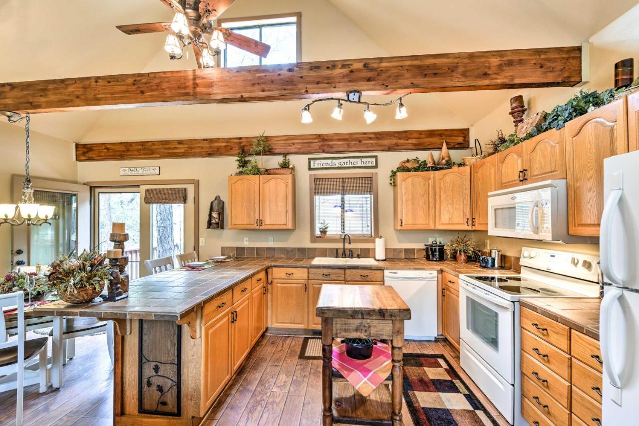 Prescott Cabin With Beautiful Forest Views And Deck! Eksteriør billede